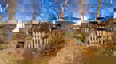 Volbu kyrkje og kyrkjegard. Foto: Eli Vatn.