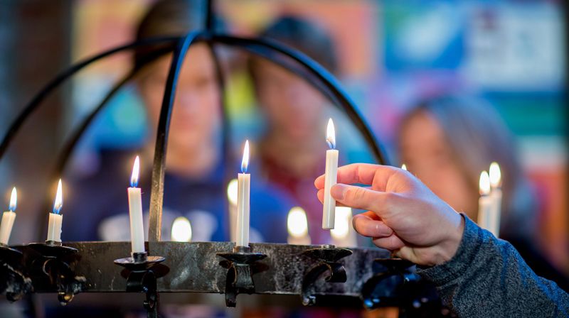Velkommen til åpen kirke i Hov