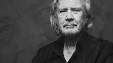 ERIK BYE av og med Benny Borg, basert på boken «Erik Bye» av Asbjørn Bakke