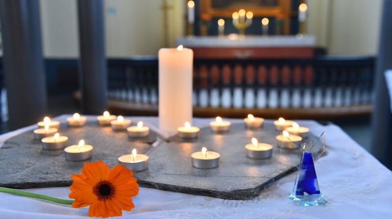 Minnegudstjenester 1. november