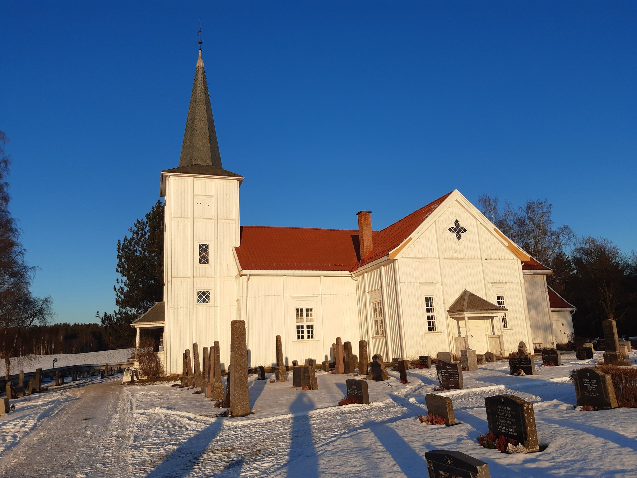 Vallset kirke 175 år