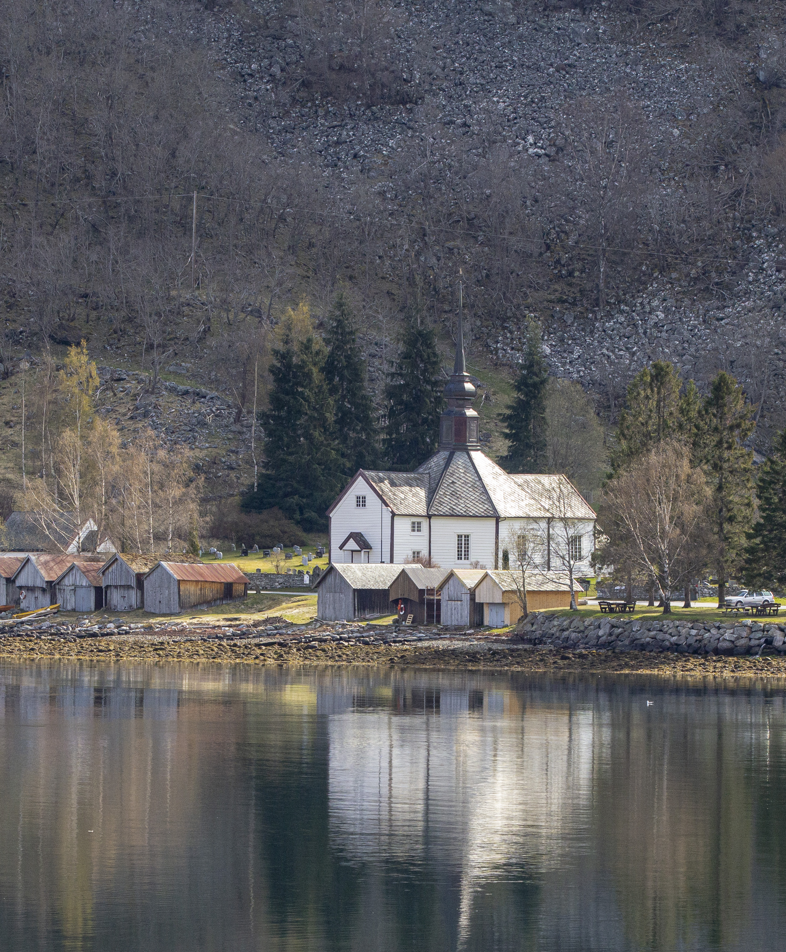 Norddal kyrkje