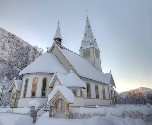 Påmelding til gudstenestar i jula i Stordal kyrkje