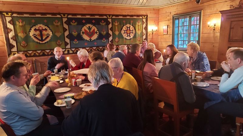 Velkomen til påskegudsteneste!