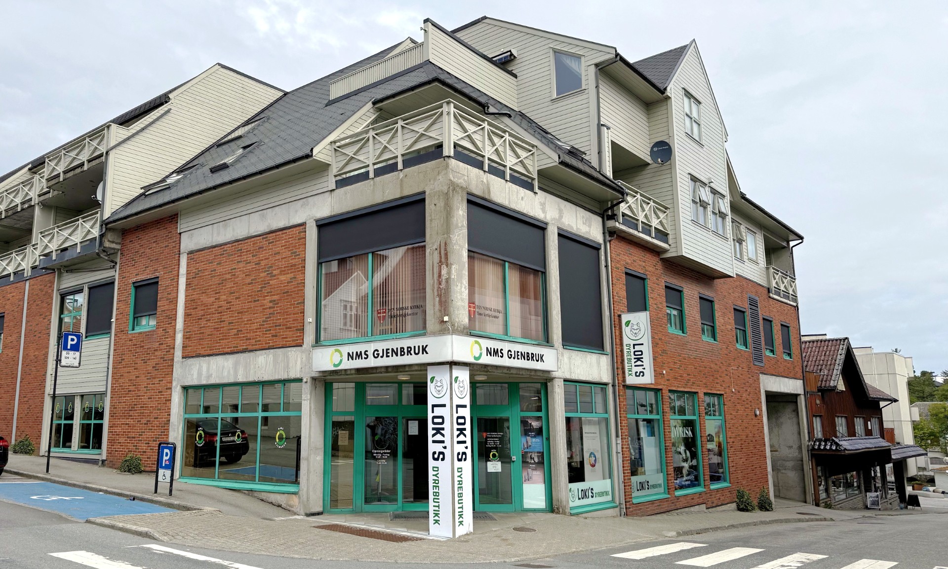 Kyrkjekontoret sine opningstider