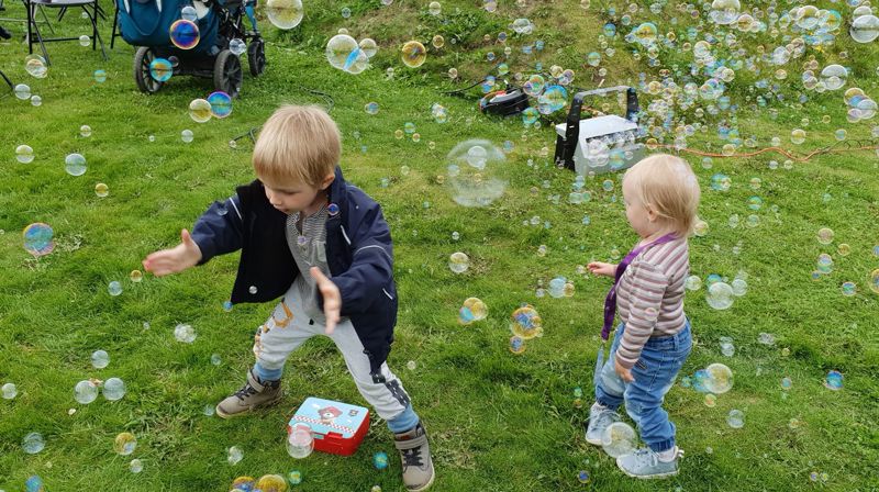 Det blir mye lek og moro for barna på Festningen førstkommende søndag! Her fra fjorårets arrangement. Foto: Martine Moore Edvardsen