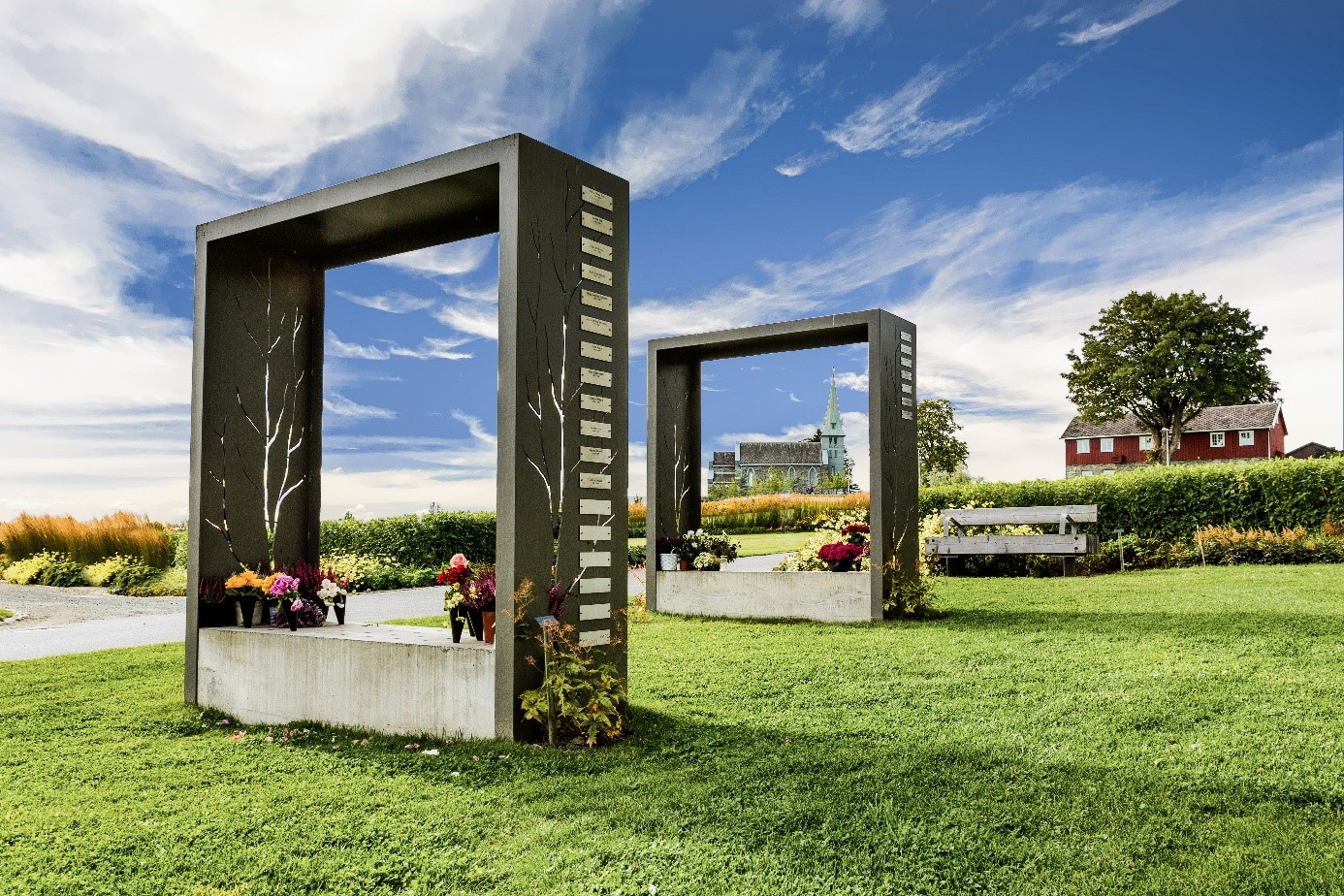 Navnet minnelund, Havstein kirkegård. Foto: Kjetil Aa