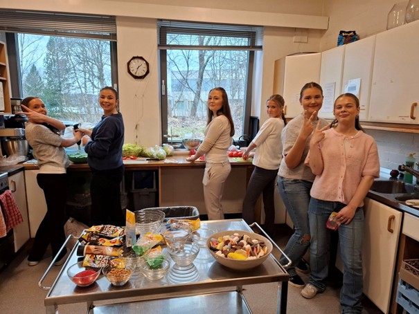 Velkommen på årsmøte 2025 søndag 22.03. etter gudstjenesten, ca. kl. 12.30. Les årsmeldingen her!