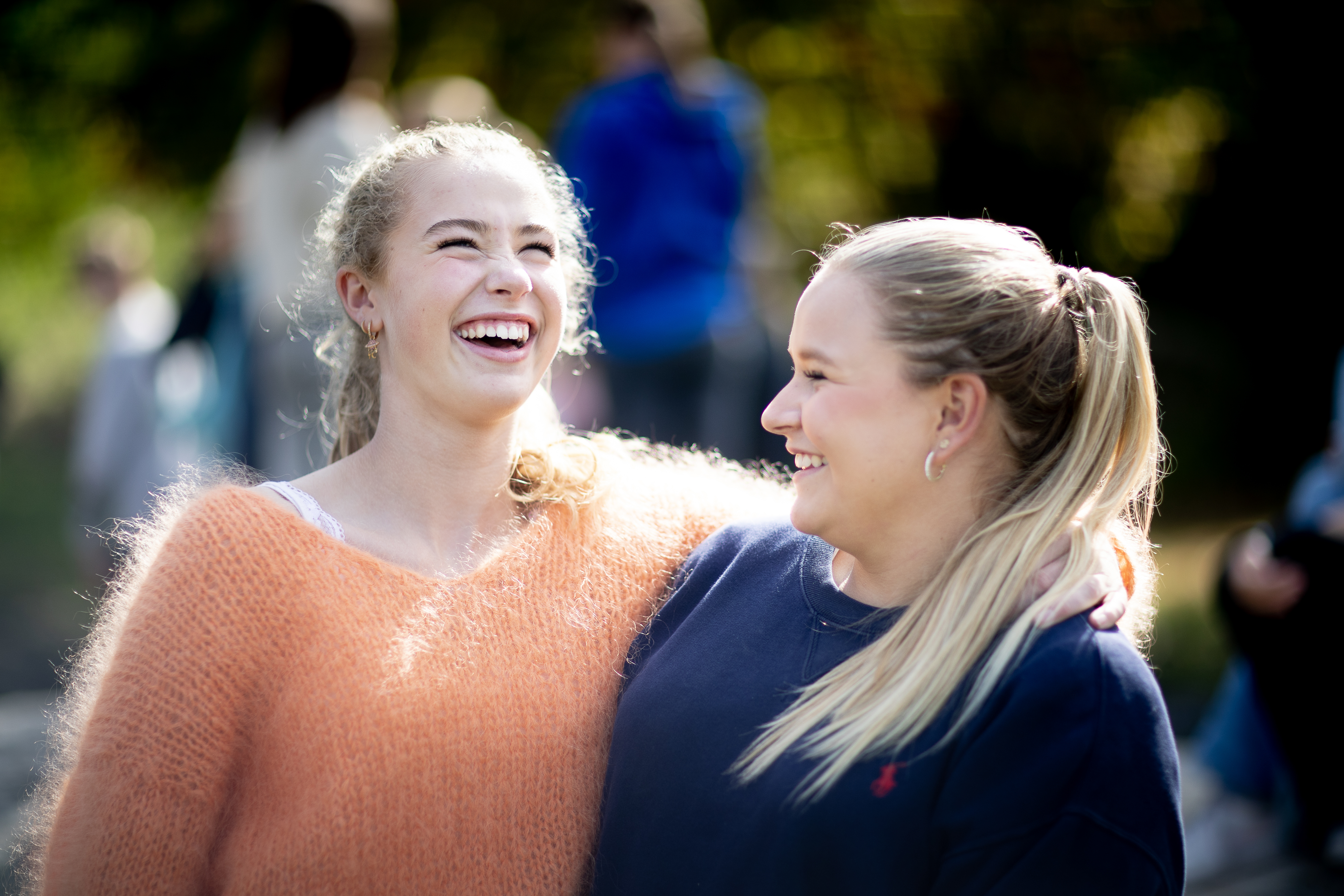 Konfirmasjon: Du lærer om kristne verdier; du får markert at du begynner å bli voksen; du får mye fin oppmerksomhet, og du får nye venner. (Illustrasjonsbilde: Bo Mathisen)