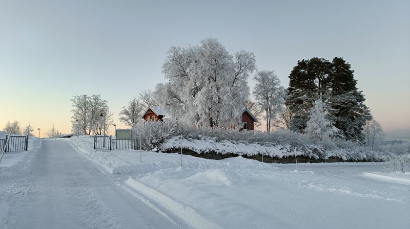Vinterstemning ved Leira kapell. Foto: Sølvi Rise