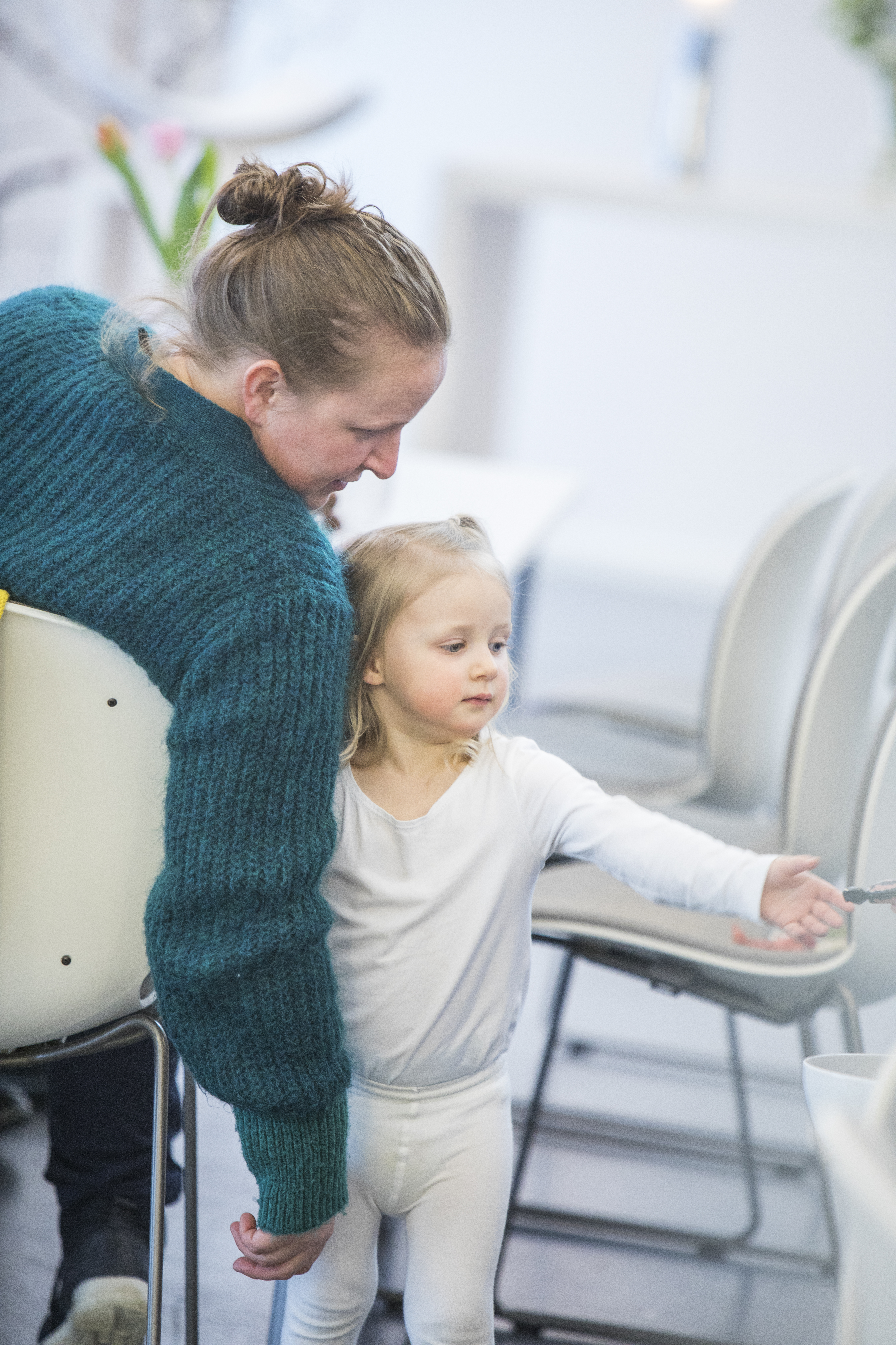 Kirketorsdag med småbarnssang og Krølletreff