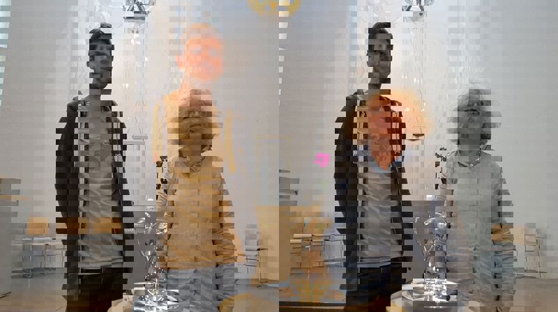 Lasse Thorvaldsen og Marit Rødningen Seines ønsker velkommen til drop in-dåp