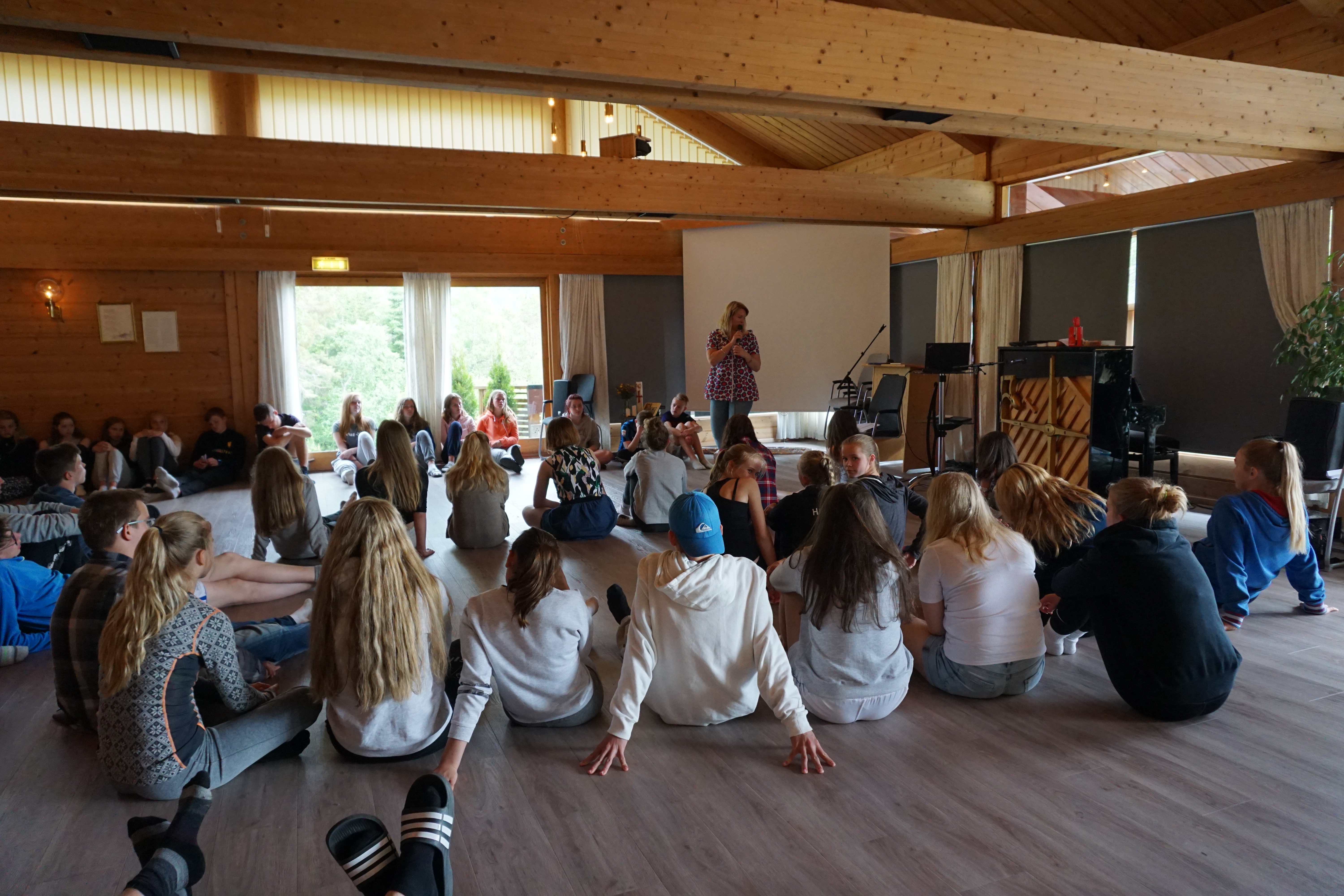 Tid for konfirmasjon og innskriving nye konfirmantar