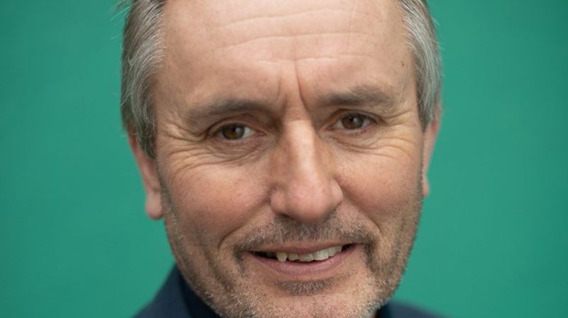 Temakveld med Helge Simonnes: "God bless America!"