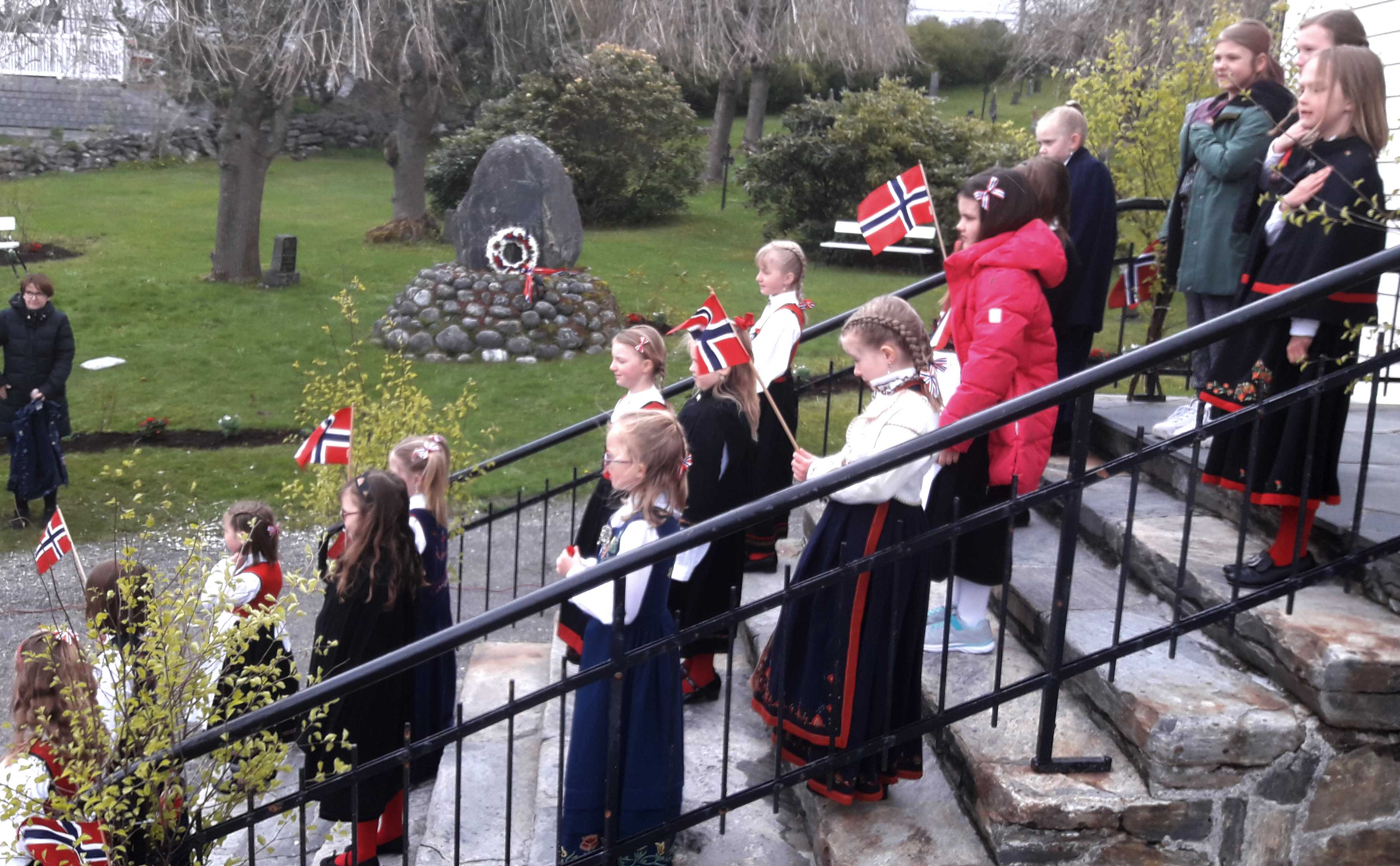 Følg 17. mai - gudsteneste frå Ulstein kyrkje
