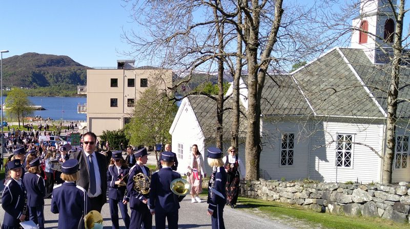 Preike familiegudsteneste 17. mai 2022