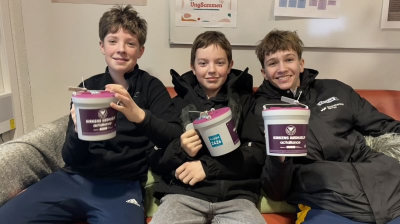 Utsira konfirmantene deltar årlig i Kirkens Nødhjelps fasteaksjon.