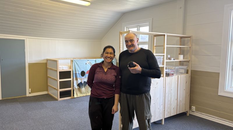 Vedlikeholdsmedarbeider Maturod Keadduang og frivillig medarbeider Oleksandr Kolisnyk har samarbeidet om prosjektet.