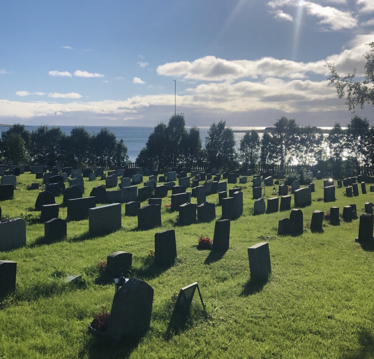 Viktig informasjon til de etterlatte som har kjente og kjære på gravlundene i soknet