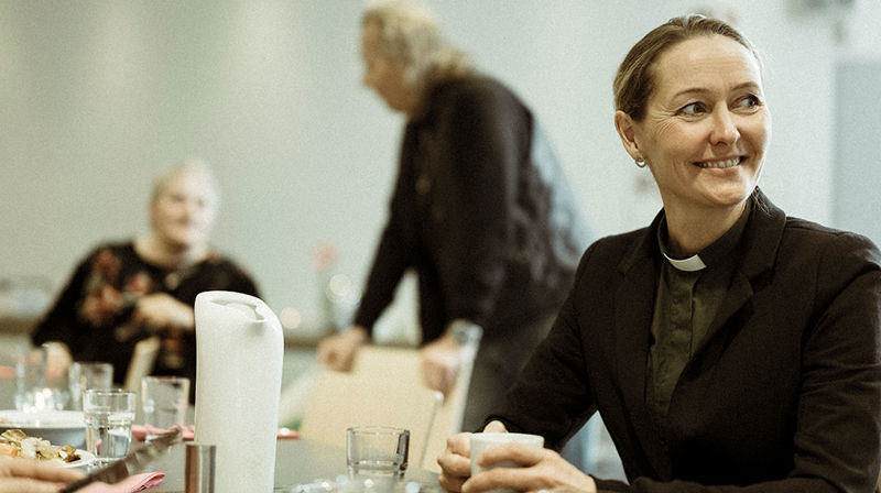 Vil du jobbe som diakon/ diakonmedarbeider eit år?