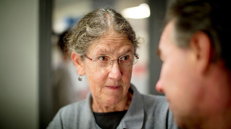 Diakonien er kirkens omsorgstjeneste i praksis, kanskje viktigere enn noensinne nå i vår. (Foto: Bo Mathisen)