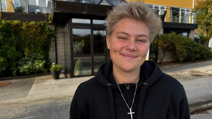 Ethan Matheo Vatvedt er spent på sitt første kirkemøte for ungdom. (Foto: Kirkerådet)