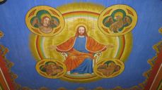 Haram kyrkje. Takmaleri av Lars Osa. Foto: kirkesok.no