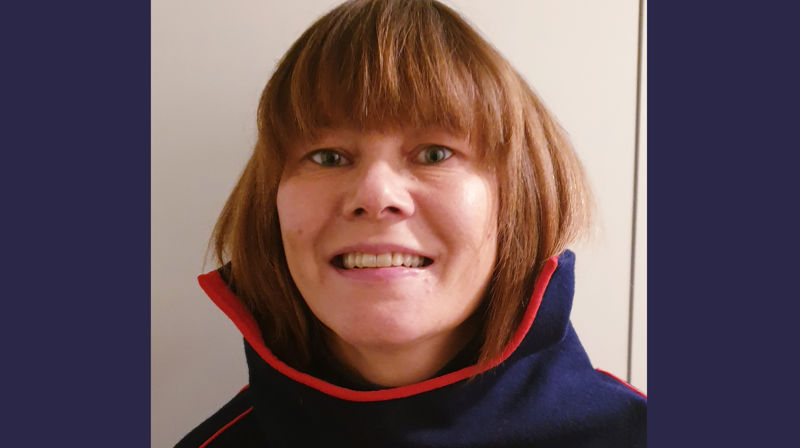 Vivian Aira kjemper for barns rettigheter til språk og kultur.